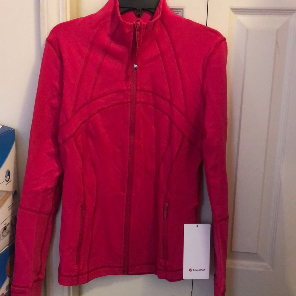 Sz 6 hot pink women’s define lululemon jacket NWT